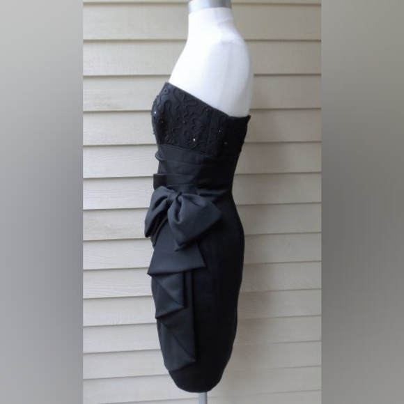 Vintage Lord & Taylor Little Black Dress Size 4 Vintage Lord & Taylor Little Black Dress Size 4